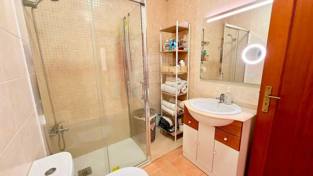 Apartamento T3 para Venda em Oliveira do Bairro Foto 17