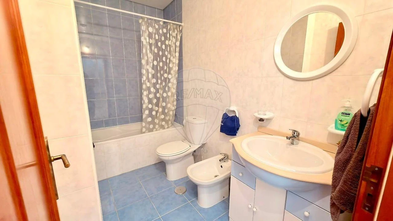 Apartamento T3 para Venda em Oliveira do Bairro Foto 25