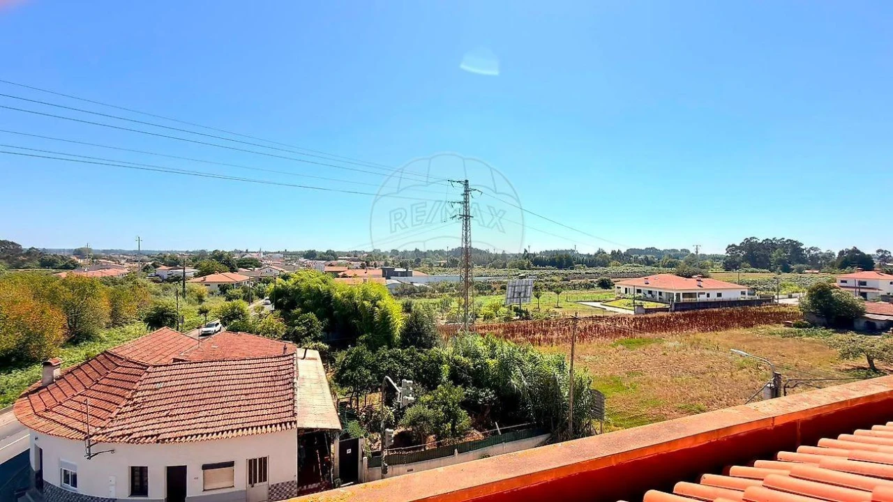 Apartamento T3 para Venda em Oliveira do Bairro Foto 30