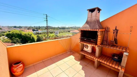 Apartamento T3 para Venda em Oliveira do Bairro