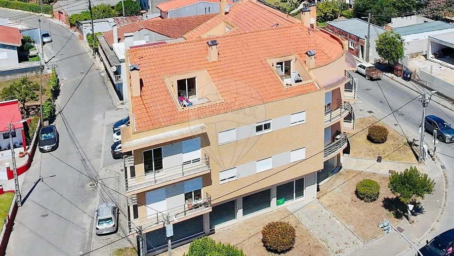 Apartamento T3 para Venda em Oliveira do Bairro Foto 2