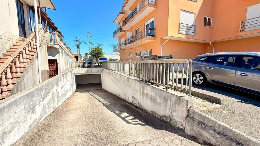 Apartamento T3 para Venda em Oliveira do Bairro Foto 35