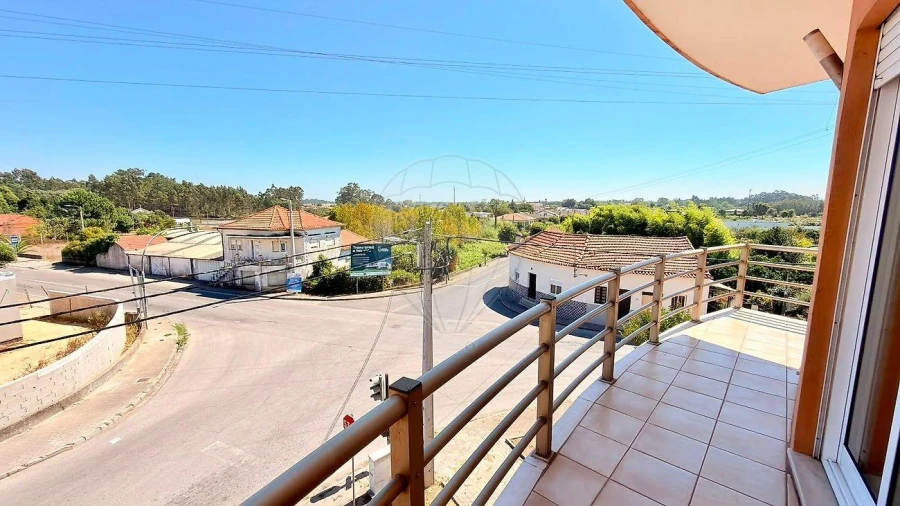 Apartamento T3 para Venda em Oliveira do Bairro Foto 7
