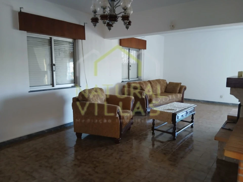 Moradia T3 para Venda em Pechão Foto 9
