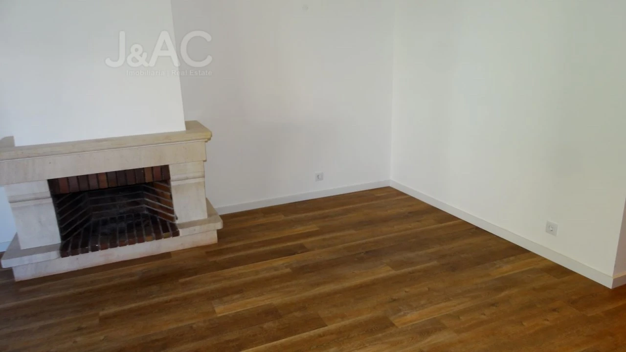 Apartamento T3 para Arrendamento em Cascais e Estoril Foto 2