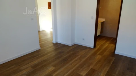 Apartamento T3 para Arrendamento em Cascais e Estoril