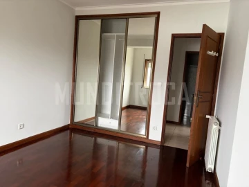 Apartamento T3 para Arrendamento em Gualtar