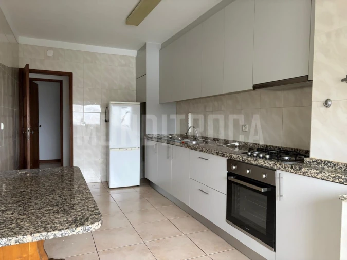 Apartamento T3 para Arrendamento em Gualtar Foto 3