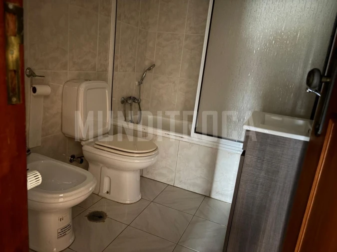 Apartamento T3 para Arrendamento em Gualtar Foto 7