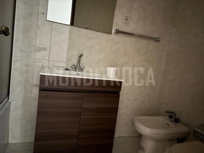 Apartamento T3 para Arrendamento em Gualtar Foto 8