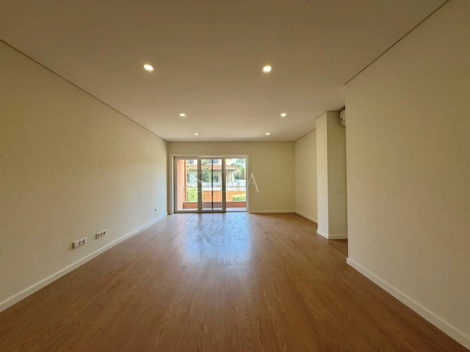 Apartamento T3 para Arrendamento em Canidelo Foto 5