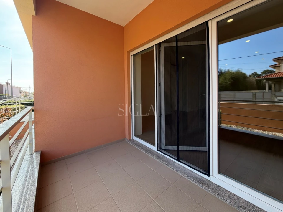 Apartamento T3 para Arrendamento em Canidelo Foto 9