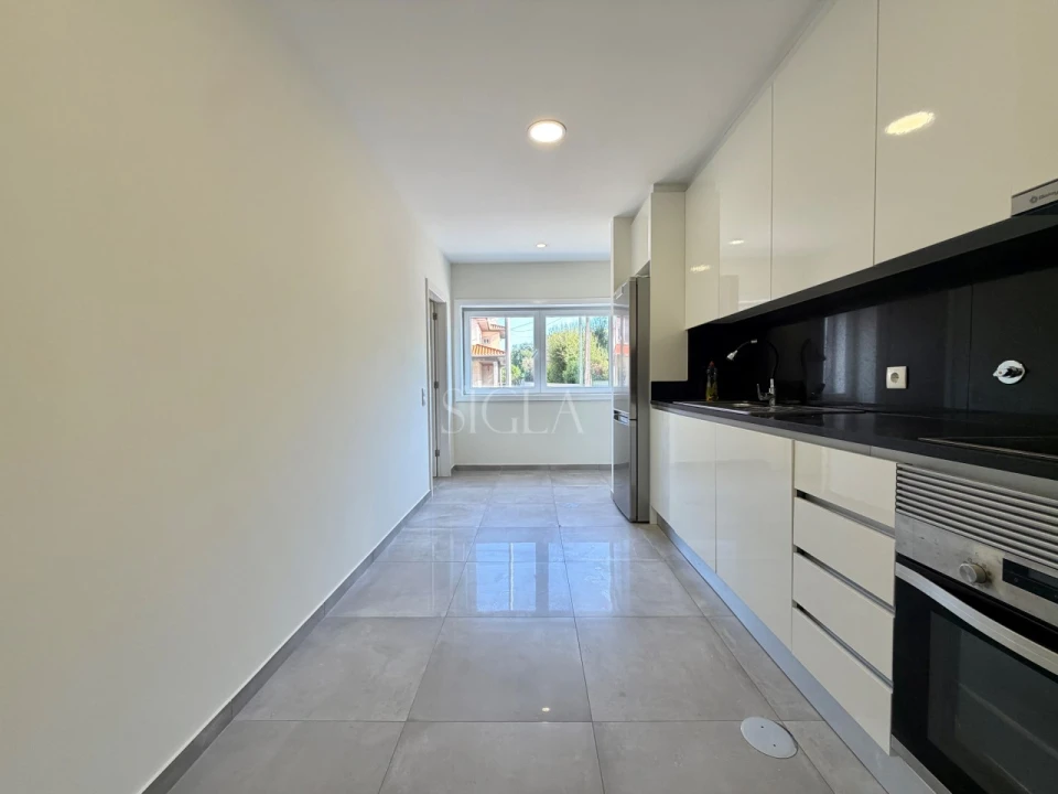 Apartamento T3 para Arrendamento em Canidelo Foto 10