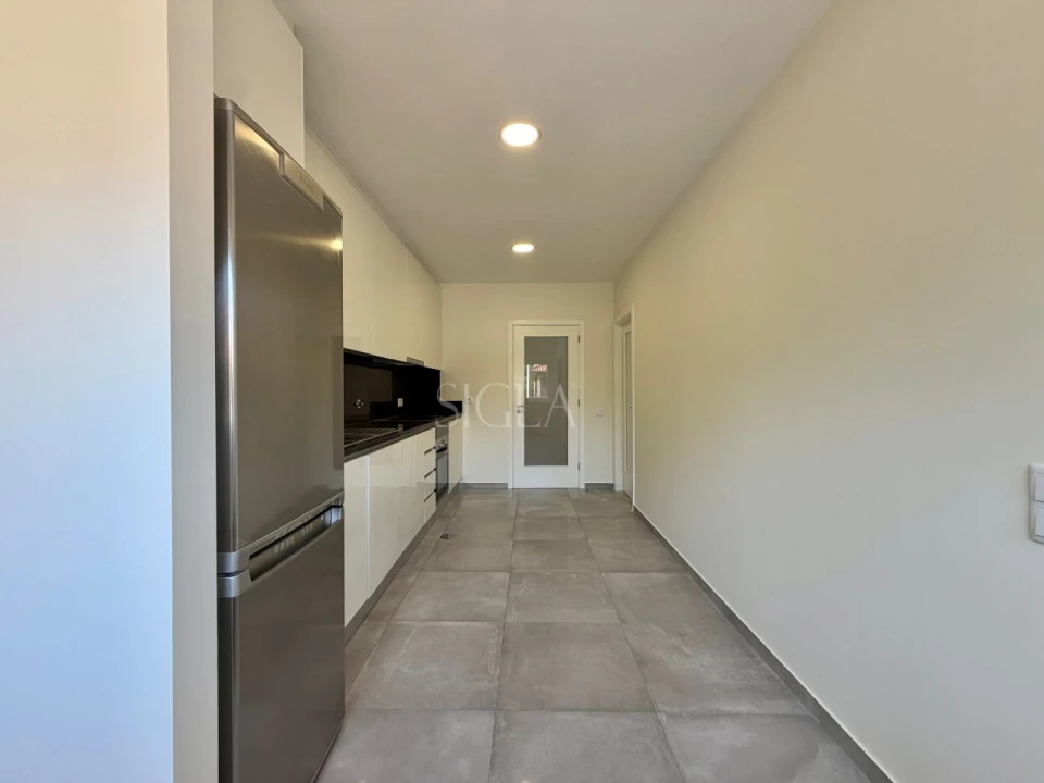 Apartamento T3 para Arrendamento em Canidelo Foto 11