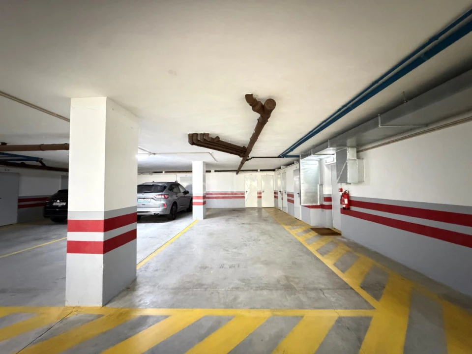 Apartamento T3 para Arrendamento em Canidelo Foto 32