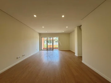 Apartamento T3 para Arrendamento em Canidelo