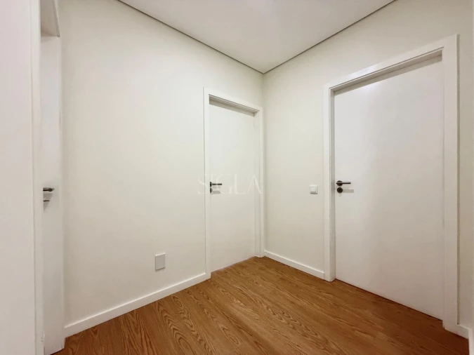 Apartamento T3 para Arrendamento em Canidelo Foto 15