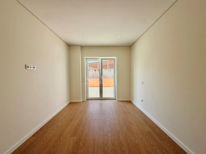 Apartamento T3 para Arrendamento em Canidelo Foto 17