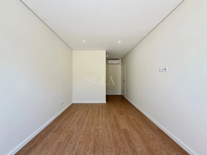 Apartamento T3 para Arrendamento em Canidelo Foto 18