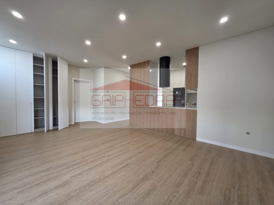 Apartamento T2 para Venda em Madalena Foto 6