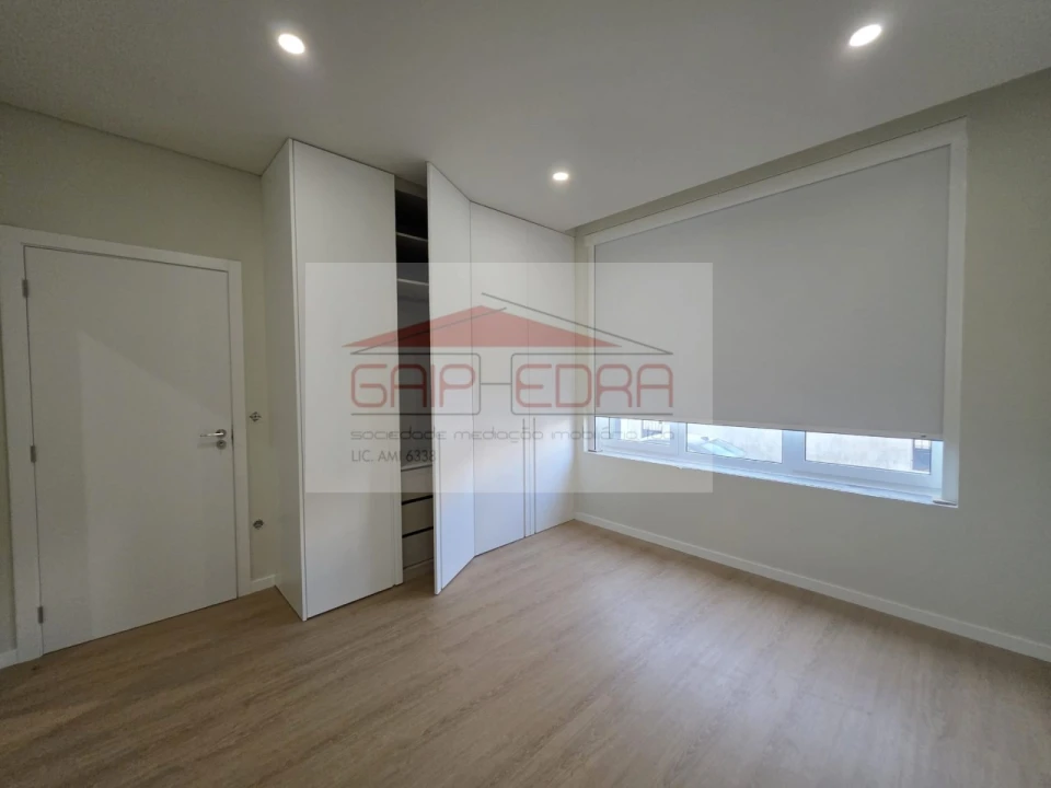 Apartamento T2 para Venda em Madalena Foto 18