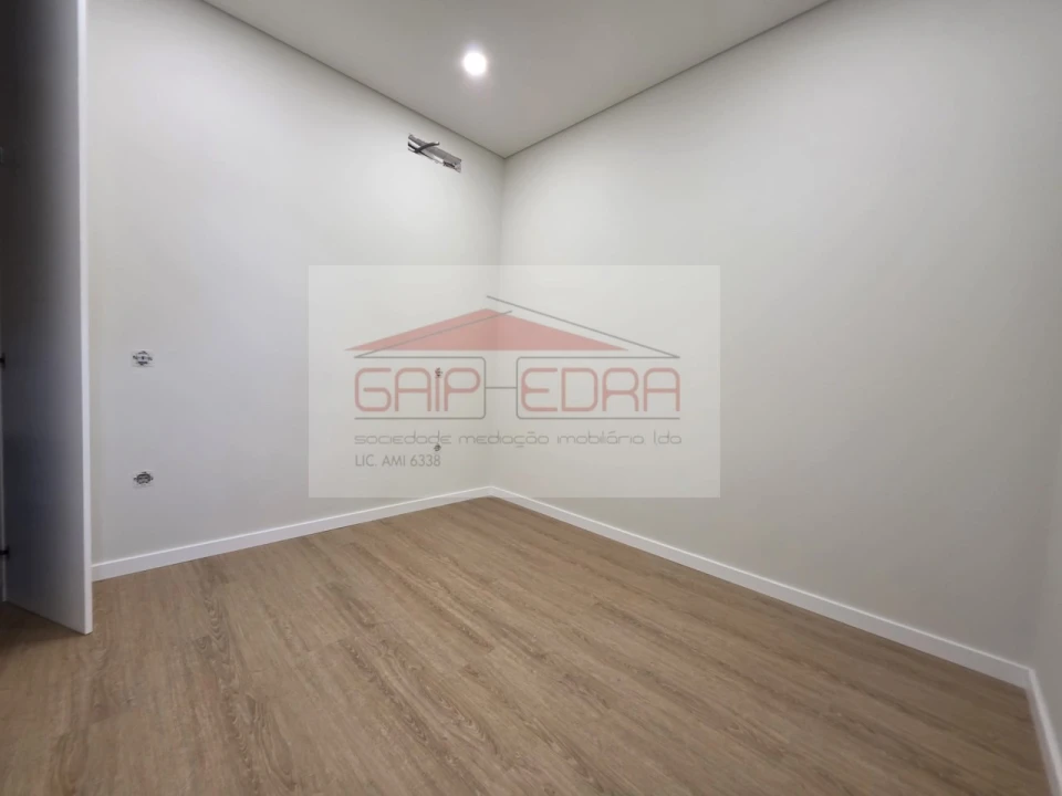 Apartamento T2 para Venda em Madalena Foto 22