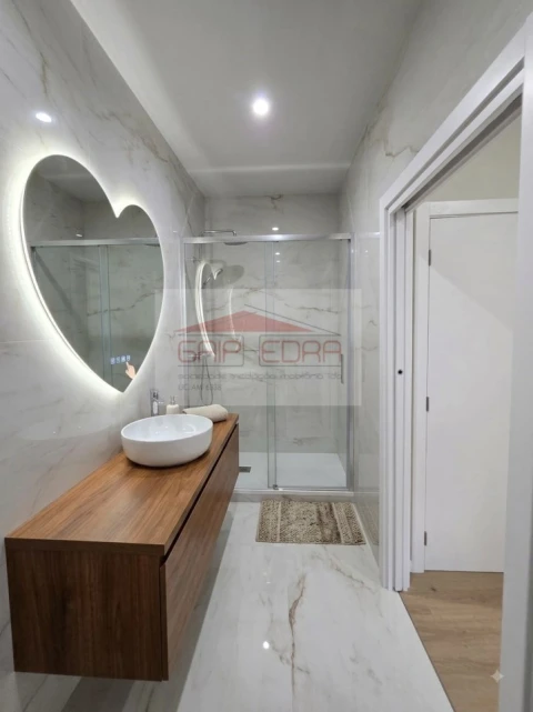 Apartamento T2 para Venda em Madalena