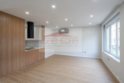 Apartamento T2 para Venda em Madalena