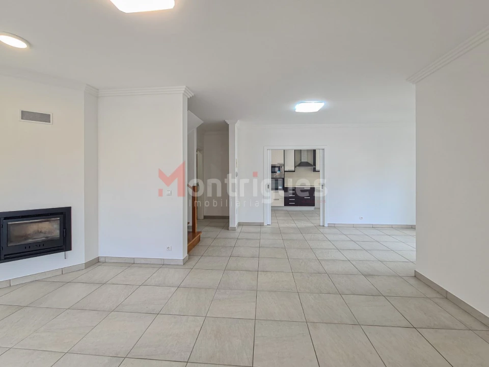 Moradia T3 para Venda em Ericeira Foto 9