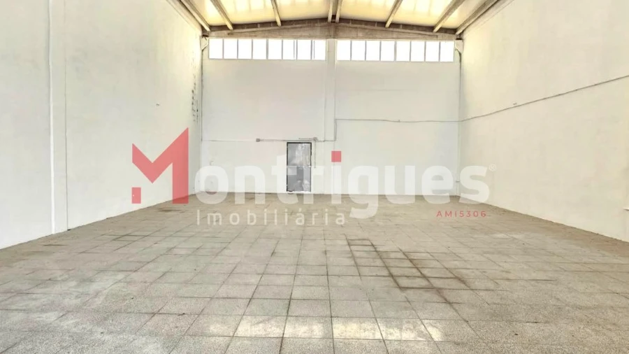 Armazém para Arrendamento em Montijo e Afonsoeiro