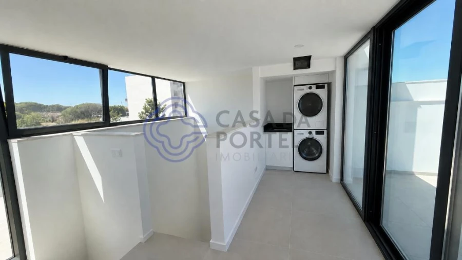 Moradia T4 para Venda em Montenegro Foto 41