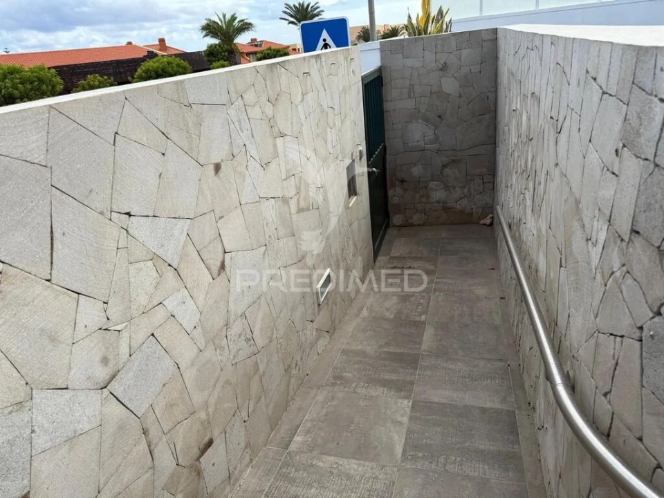 Moradia T3 para Venda em Porto Santo Foto 9