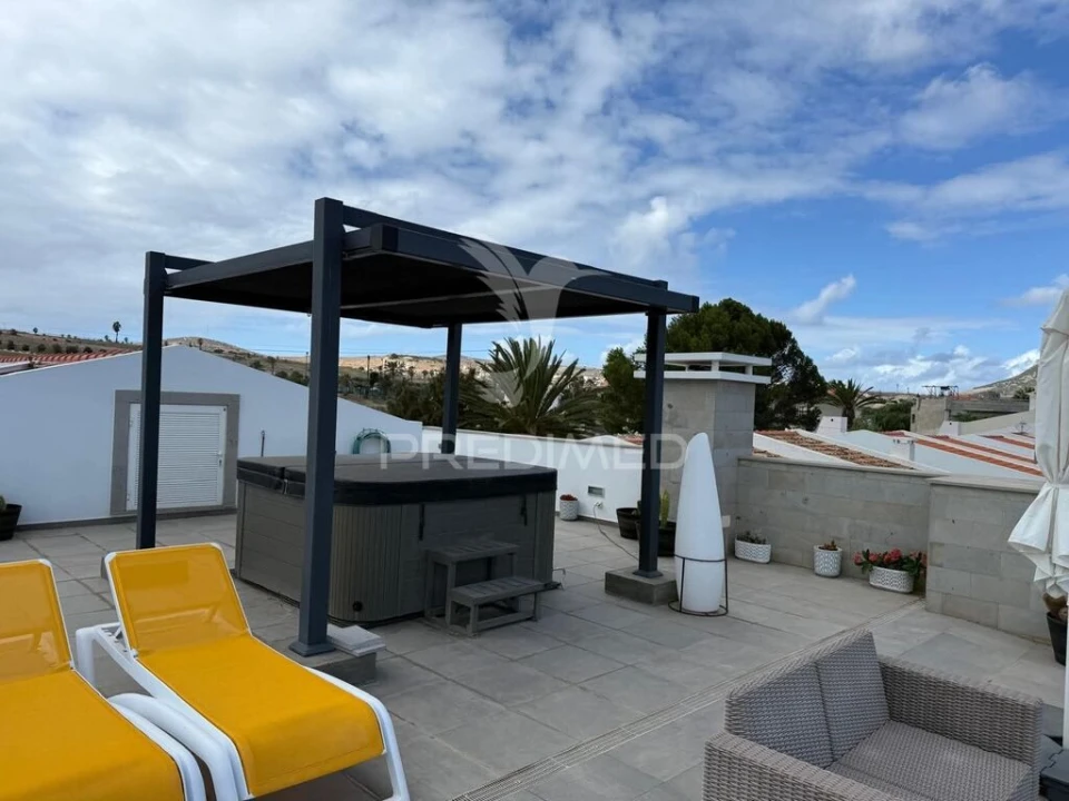 Moradia T3 para Venda em Porto Santo Foto 18