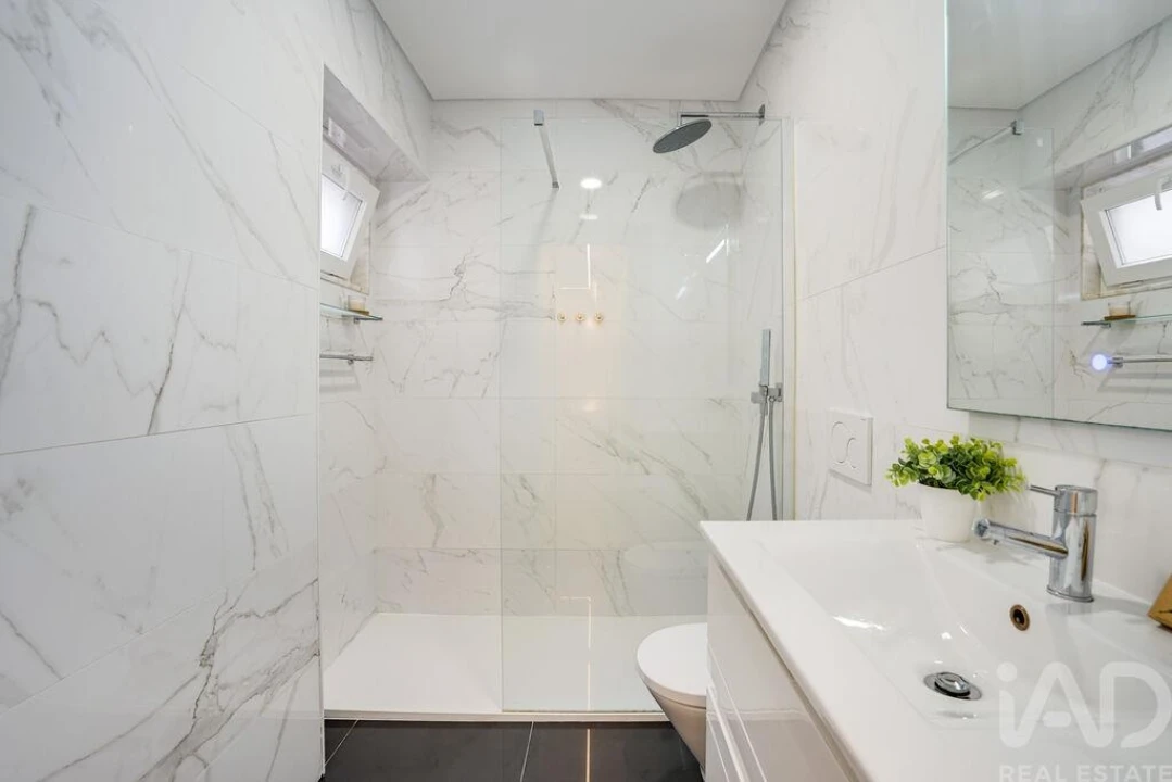 Apartamento T1 para Venda em Moscavide e Portela Foto 26