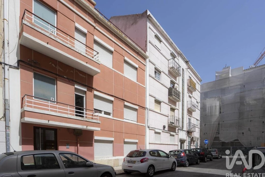 Apartamento T1 para Venda em Moscavide e Portela Foto 29