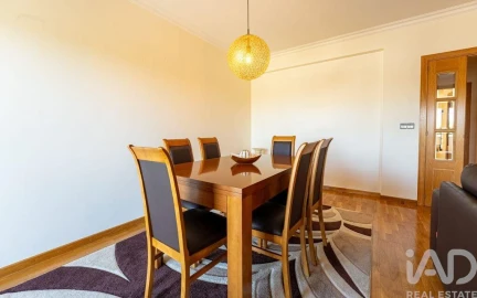 Apartamento T4 para Venda em Santa Comba Dão e Couto do Mosteiro