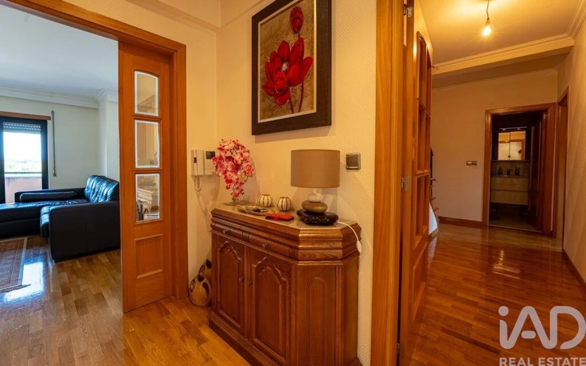 Apartamento T4 para Venda em Santa Comba Dão e Couto do Mosteiro Foto 15