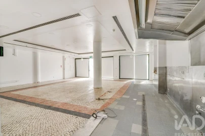 Loja para Arrendamento em Alvalade