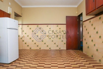 Moradia T3 para Venda em Abrigada e Cabanas de Torres