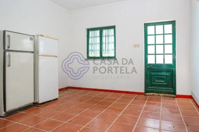 Moradia T3 para Venda em Abrigada e Cabanas de Torres