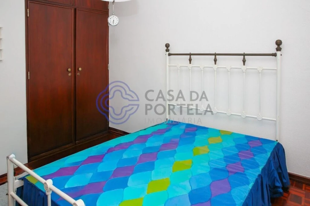 Moradia T3 para Venda em Abrigada e Cabanas de Torres Foto 6