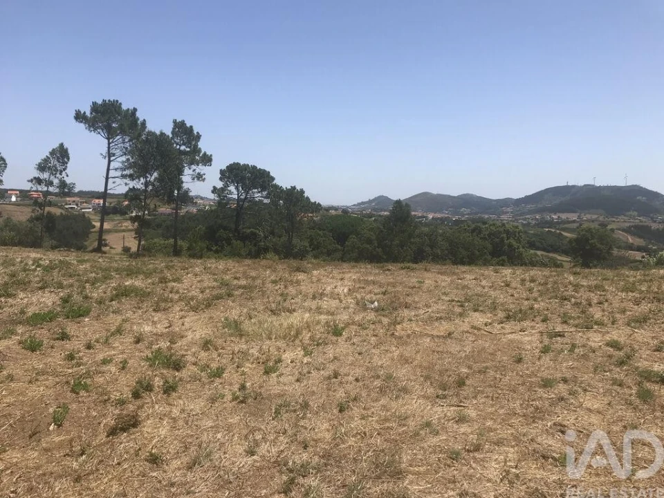 Terreno para Venda em Venda do Pinheiro e Santo Estêvão das Galés Foto 1