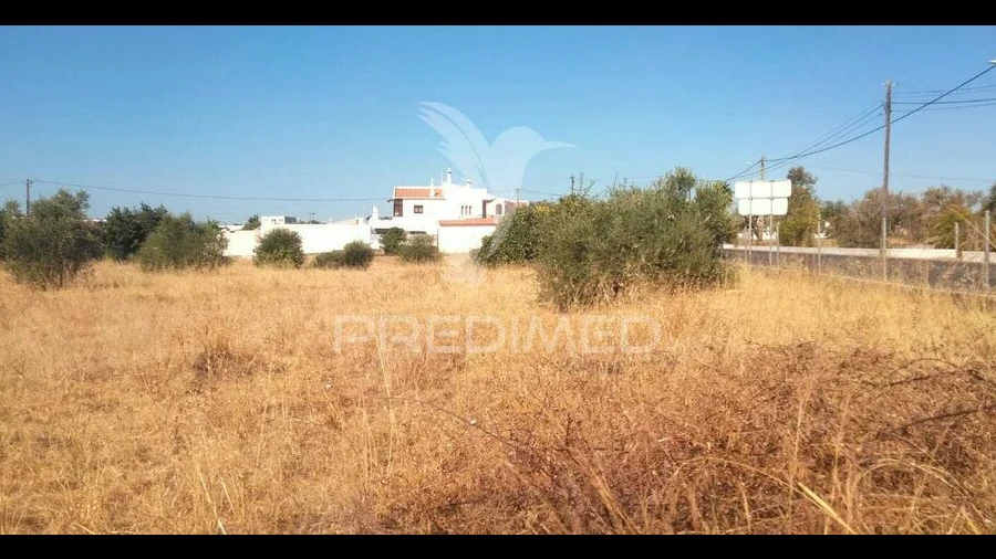 Terreno para Venda em Albufeira e Olhos de Água