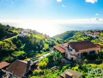 Terreno para Venda em Arco da Calheta