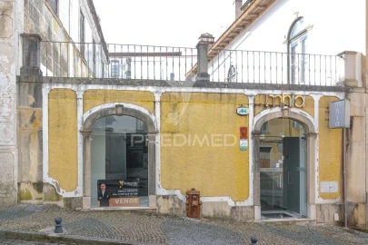 Loja para Arrendamento em Abrantes (São Vicente e São João) e Alferrarede