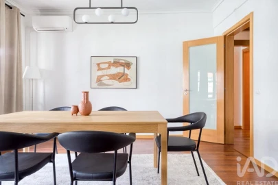Apartamento T3 para Venda em Avenidas Novas