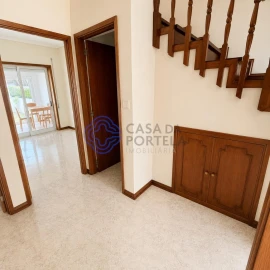 Moradia T4 para Venda em Madalena