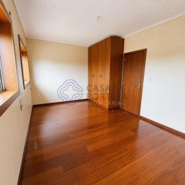 Moradia T4 para Venda em Madalena