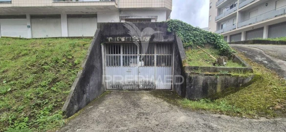 Armazém para Venda em Real, Dume e Semelhe