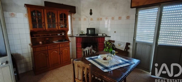 Moradia T3 para Venda em Aguda